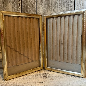 Vintage 3 x 5” Double Frame Gold Tone Metal, Hollywood Regency Bi Fold Small Picture Frame, Art Deco Boho Style