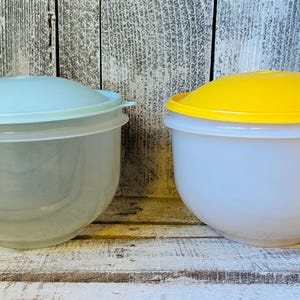 Vintage Tupperware Lg Lettuce Crisp It  # 1424 Yellow or Turquoise Lid, Choice of Tupperware Lettuce Keeper