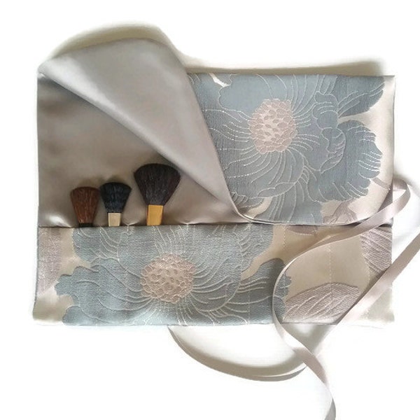 Makeup Brush Roll Blue And Silver Floral Cosmetic Bag Roll up
