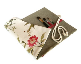Artist Paint Brush Roll Red and Green Floral Botanical Brush Roll