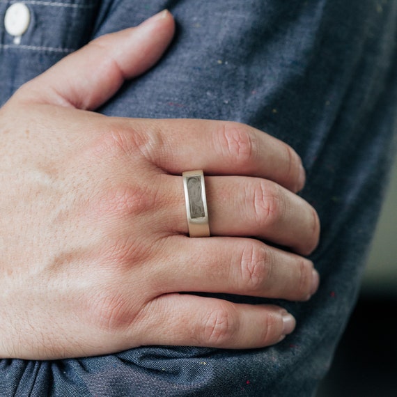 SILVER MEN'S LAD CREMATION RING FOR CREMATED ASHES