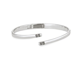 Bypass Hinged Cuff Cremation Bracelet in Sterling Silver | Pet Ashes Memorial Jewelry