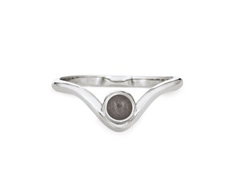 Anillo de cremación circular con diseño de chevrón en plata de ley / Joyería conmemorativa para cenizas de mascotas