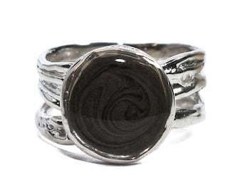 Cremation Jewelry - Textured Band Ring with 10mm Circle Setting - Sterling Silver Cremation Jewelry