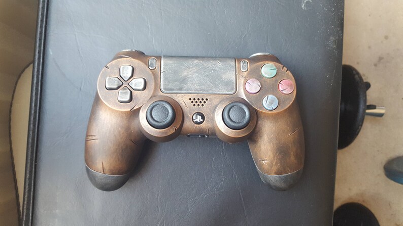 Brass . Custom STEAMPUNK WASTELAND Rustic PS4 Controller fan art