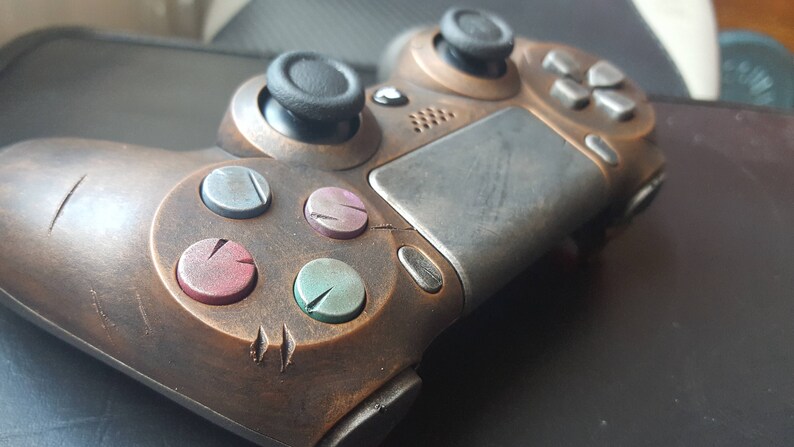 Brass . Custom STEAMPUNK WASTELAND Rustic PS4 Controller fan art