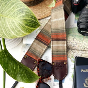 Courroie Moab pour appareil photo - Orange rouille terreux, marron, gris, rayures taupe Courroie large cool pour appareil photo, lanière en chanvre Cuir personnalisé