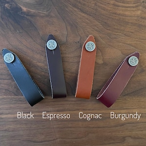 Headstock Adapter by Native sons for use with acoustic guitars without a strap button