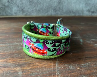Klaar voor verzending! Niet van deze wereld - limited-slip-halsband - metallic groen leer
