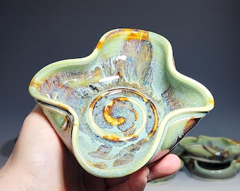 Hand-thrown Pottery Trinket Holder, Ceramic Jewelry Dish, Handmade Ring Dish, Teabag Holder, Catchall Bowl, Earring Holder
