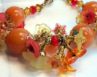 楽しい秋のハイライトフローラルフリンジ/チャームブレスレット