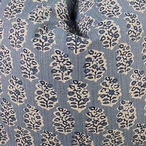 Funda de cojín decorativa con estampado rústico en azul piedra y tela chambray, VARIOS TAMAÑOS, Cojines decorativos, Funda de cojín, Decoración moderna para el hogar imagen 2