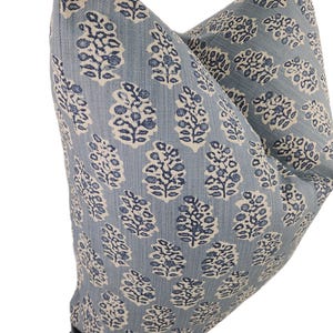 Funda de cojín decorativa con estampado rústico en azul piedra y tela chambray, VARIOS TAMAÑOS, Cojines decorativos, Funda de cojín, Decoración moderna para el hogar imagen 3