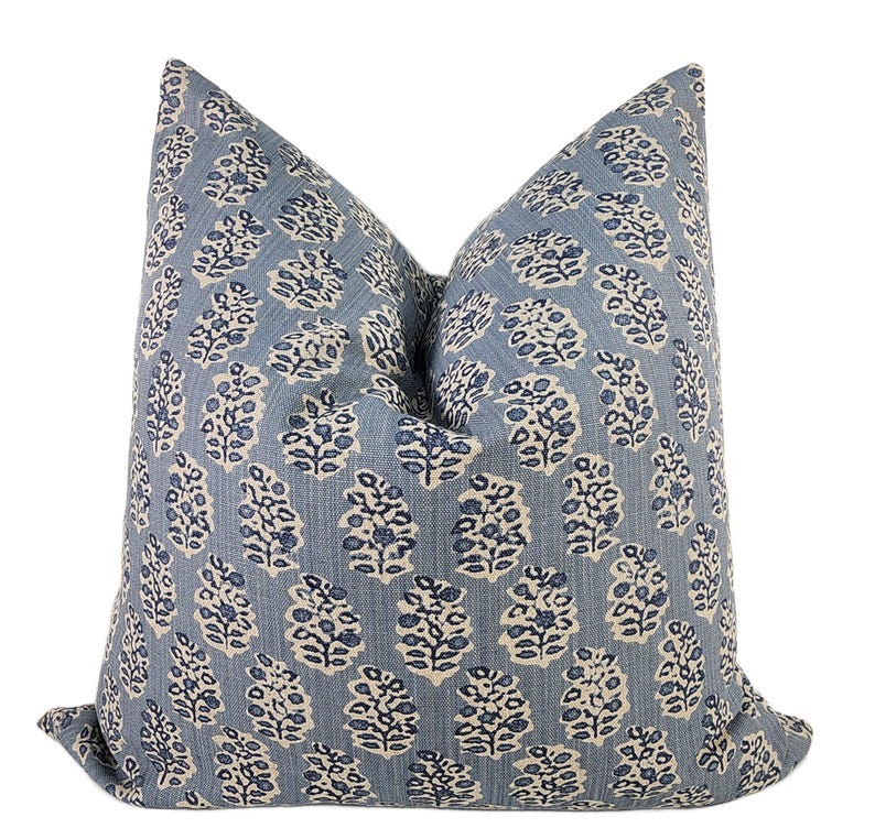 Funda de cojín decorativa con estampado rústico en azul piedra y tela chambray, VARIOS TAMAÑOS, Cojines decorativos, Funda de cojín, Decoración moderna para el hogar imagen 1