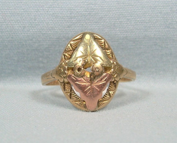 1.7g 10K-12K ANTIQUE BLACK HILLS Ring Size 6-vintage 10kt to - Etsy