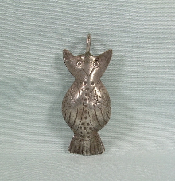 STERLING NAVAJO OWL Bird Pendant-Vintage 925 Silve