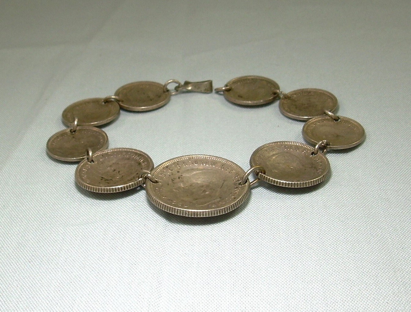 STERLING AUSTRALIA 1942-1944 Coin Bracelet-vintage Antique