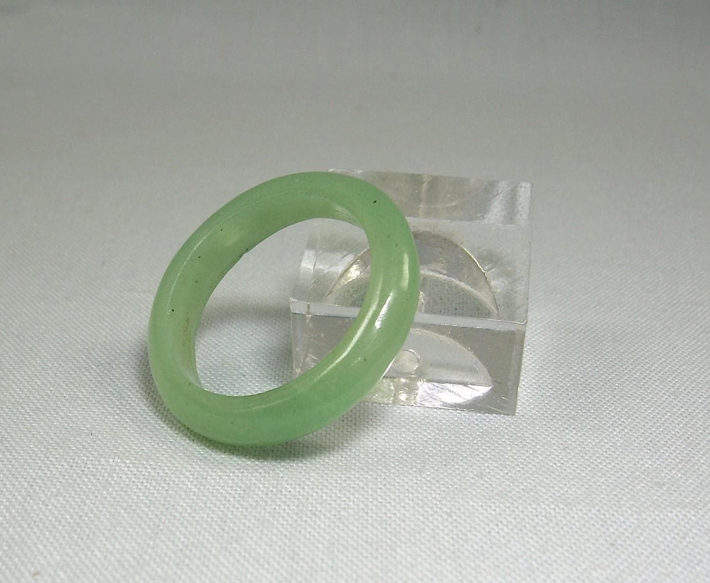 CHINESE JADE Band Ring Size 7-Vintage Carved Natural light Green Jadeite-Thumb Circle Donut-Stacking Stackable-Smooth Cold