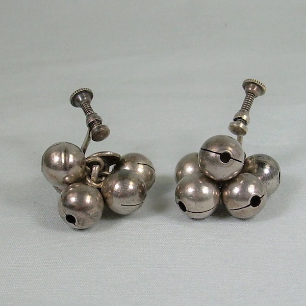 STERLING CHA CHA Bells Screw Back Earrings-Vintage 925 Silver-Ethnic Boho Orbs Balls Spheres Circles Globes Bubbles-Noise Sound-Bell Cluster