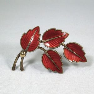 STERLING DANISH LEAVES Pin Brooch-Vintage Antique Guilloche Gold On 925 Silver-Red Enamel-Jemax Denmark Hallmark-Plant Leaf Foliage