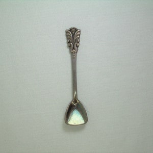 2-7/16&quot; STERLING NORWEGIAN SALT Spoon-Vintage 925 Silver-Shovel Bowl-Ornate Norse Design-Miniature Mini Tiny Small Little-Table Accessory