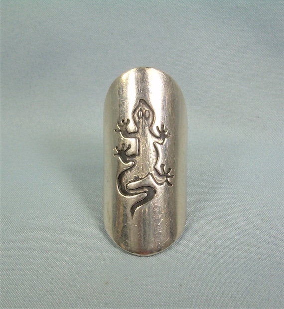 Wide Hand Wrought Vintage Native American Hopi Lizard Sterling Silver Bracelet Old Wide Hand Wrought Vintage Native American Hopi Lizard Sterling Silver Bracelet Old
