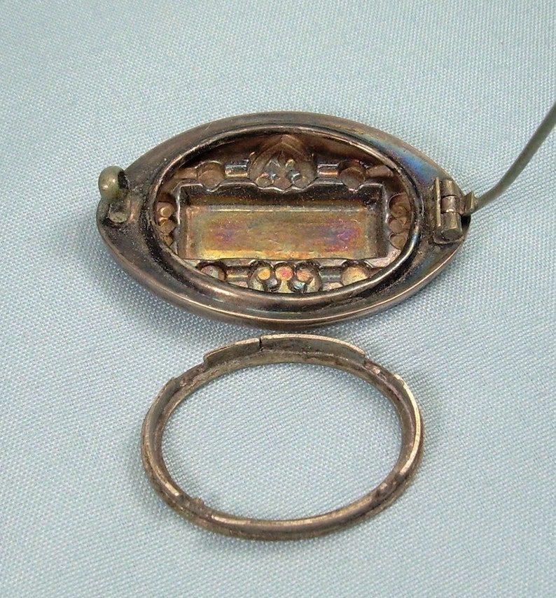 STERLING VICTORIAN MOURNING Locket Pin Brooch-Antique Vintage 925 Silver-Secret Picture Photo Hair Keepsake Box-Fancy Ornate Scrolls Frame