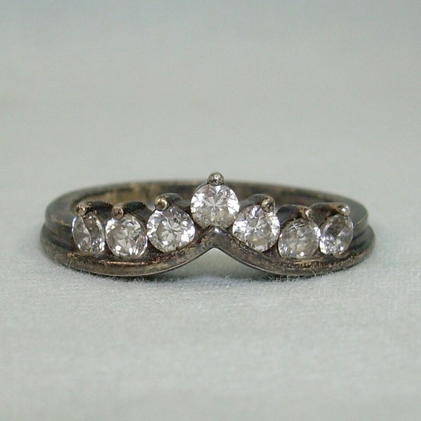 STERLING ICE CROWN Ring Size 6-Vintage 925 Silver-Diamonique Dq Cz China QvC Hallmark-Chevron Pointed Peaked Peak of Sparkling Iced Crystals