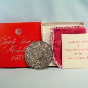 STERLING 8ème série-1978 Serviette Eight maids une médaille à traire-argent 925 vintage-12 jours de Noël-boîte pochette-cartes-Huitième