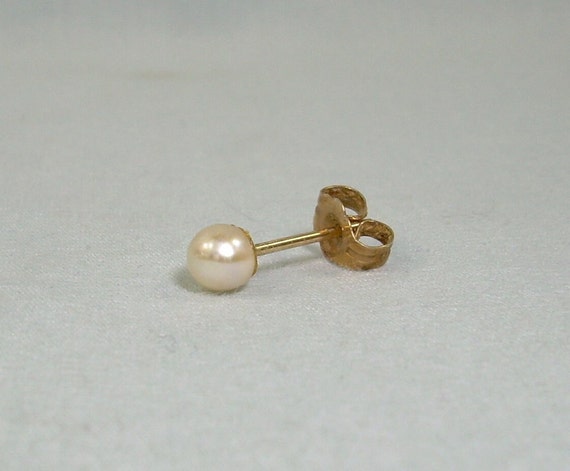 14K PEARL SINGLE Stud Post Earring-Vintage 14kt 5… - image 1