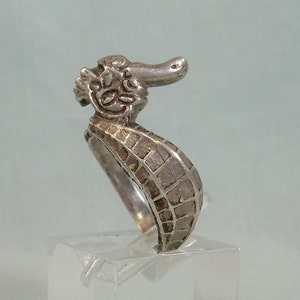 STERLING SEAHORSE Ring Size 5-1/2 Vintage 925 Silver-Nautical Salt Water Coral Reef Sea Horse Mermaid Fish-Dimensional 3D Pop Out