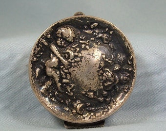 813 SILVER CHERUB KEEPSAKE Locket-Vintage Antique Repousse-Finland Hallmark-Putti Angel-Compact Case Pill Box-Nouveau Victorian-Sterling