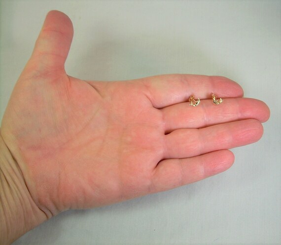 14K TINY DOLPHINS Post Studs Earrings-Vintage .4g… - image 10