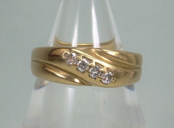 Size 11 - Solid 14k Yellow Gold Men's Engravable Signet Ring (12mm)　並行輸入品 14k Yellow Gold 5mm Plain Wedding Band - Size 11 |