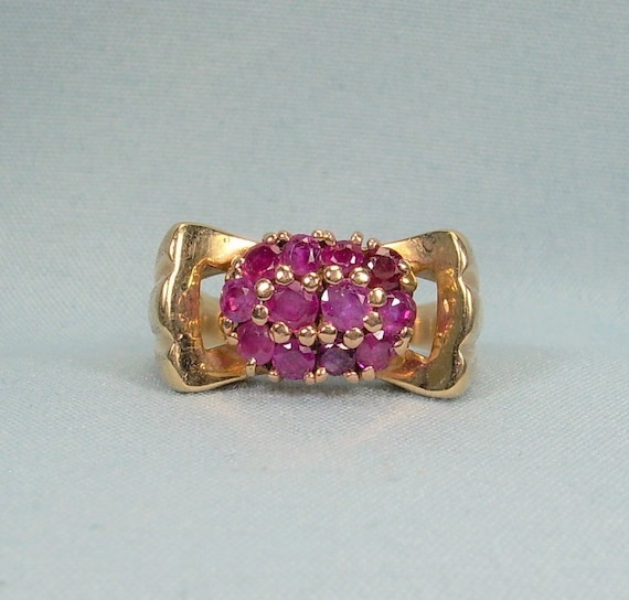 6.6g 14K RUBY CLUSTER Ring Sz 6-1/2 to 6-3/4 Vint… - image 1