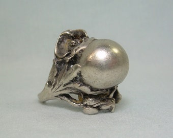 STERLING POPPY FLOWER & Ball Orb Ring Size 3-1/2 Vintage 925 Silver-Globe Sphere Full Moon Goddess-Fancy Ornate Art Nouveau Floral Sculpture