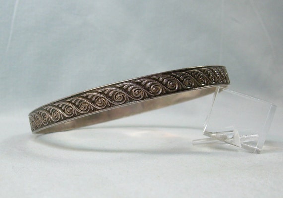 14.7g STERLING SCROLLS Bangle Bracelet-Vintage An… - image 1