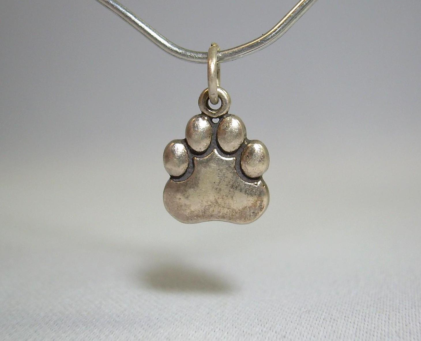 STERLING PAW Charm Pendant-Vintage 925 Silver-Sunwest Hallmark-Carved Spirit Animal Track Print Foot-Pet Dog Wolf Canine Feline Cat-Tiny Wee