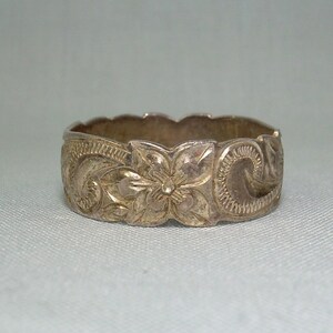 STERLING HAWAIIAN HEIRLOOM Ring Size 10-1/2 Vintage 925 Silver-Hawaii Hallmark-Hibiscus Plumeria Flower Etched Carved Wide Band