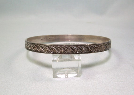 14.7g STERLING SCROLLS Bangle Bracelet-Vintage An… - image 6