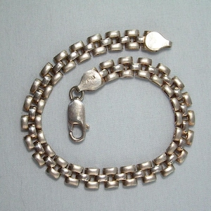 7-1/2" STERLING PANTHER Chain Bracelet-Vintage 925 Silver-Italian Italy Hallmark-Book Link Pattern-Double Sided-Polished Side-Textured Side