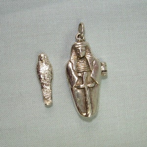 STERLING SARCOFAG & MUMMY hanger charme-vintage 925 zilveren farao lichaam in scharnierende kist kist graf-Egyptische Egypte hiërogliefen-koning Tut