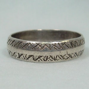 STERLING LEGI Ring Sz 9-3/4-Vintage 925 Silver-Designer Hallmark-Abstract Modern Etched Carved Textured Stamped Wide Band-Stacking Stackable