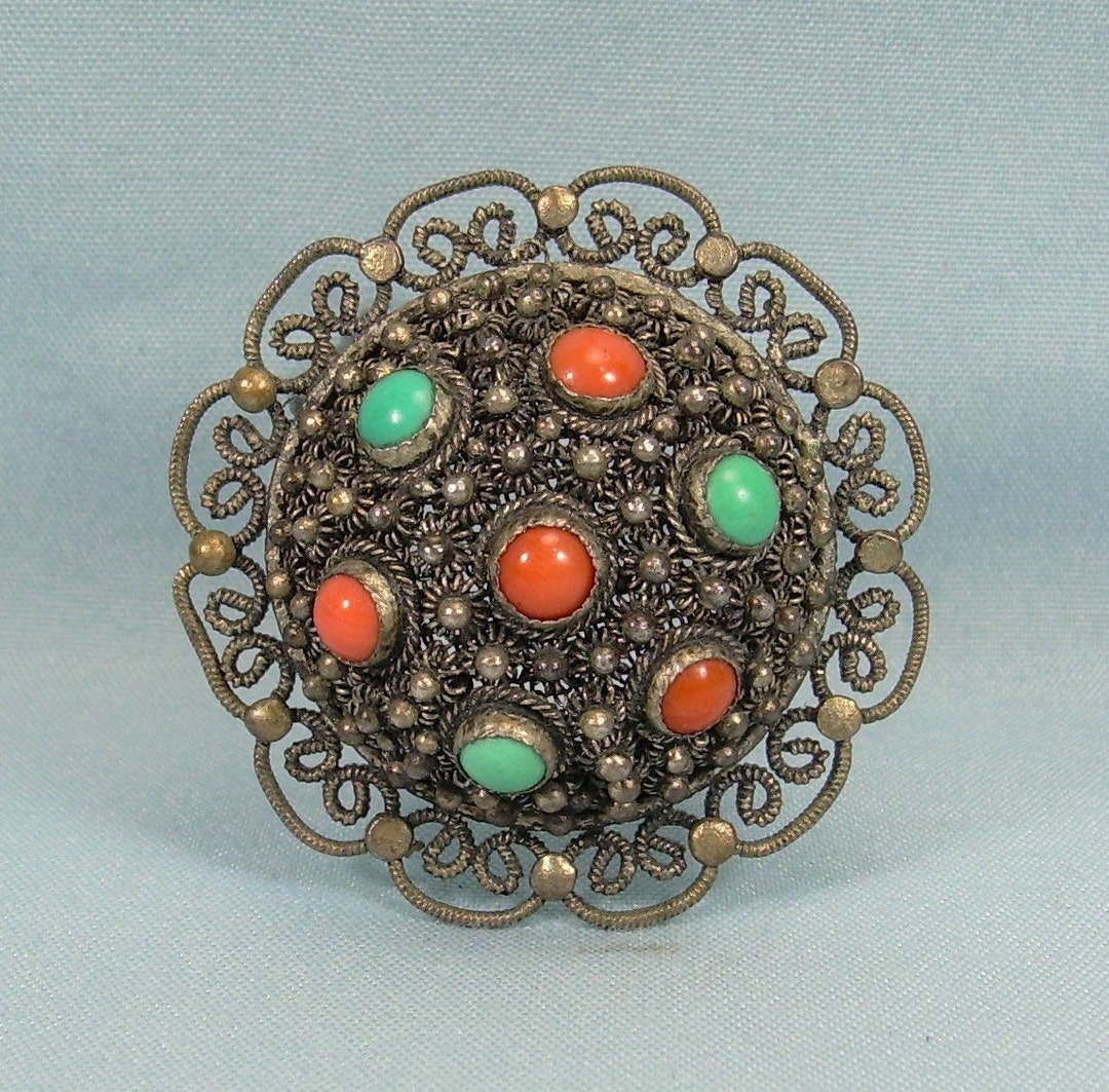 1960s'red RS × aurora beads　holly　brooch 1960s'red RS × aurora beads holly brooch - メルカリ