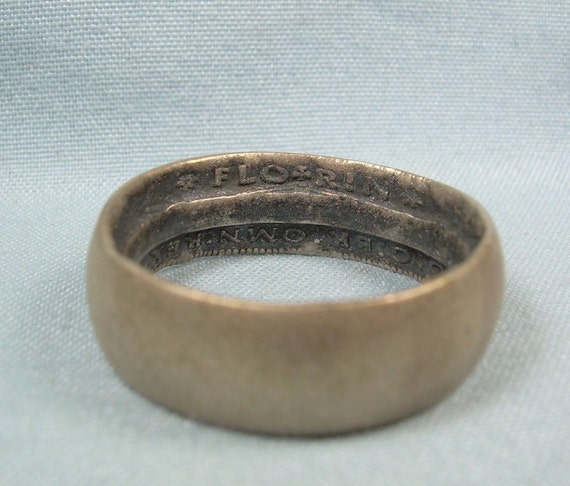 STERLING AUSTRALIAN Florin Coin Wide Band Ring Sz… - image 1