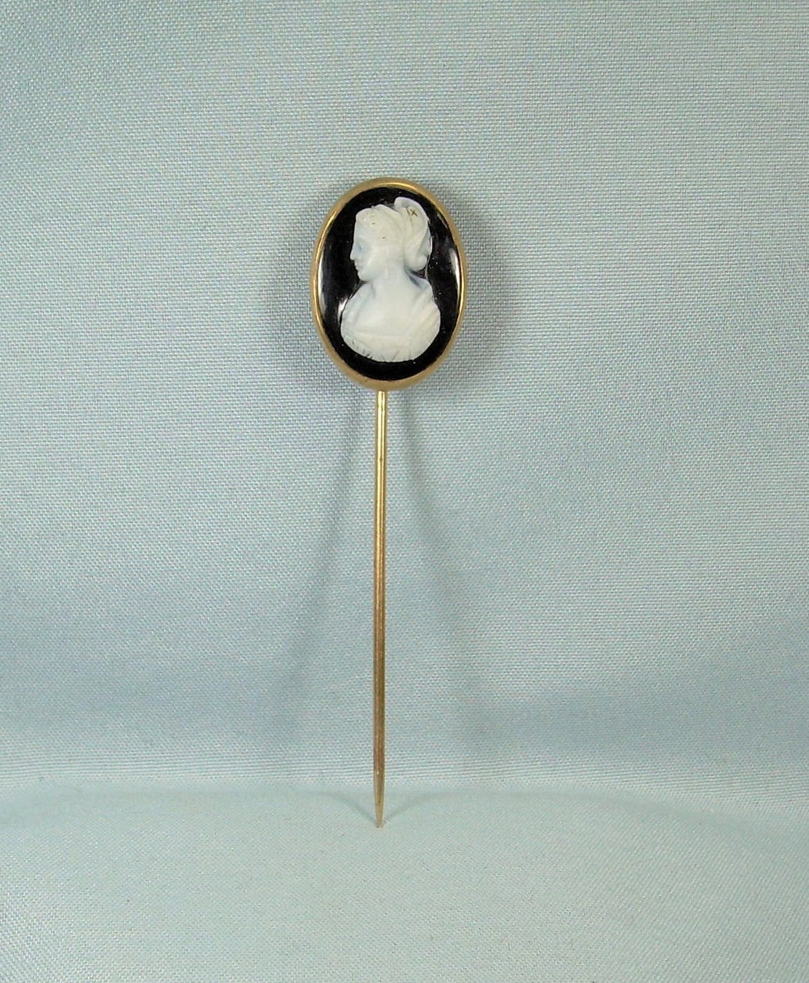 14K ANTIQUE CAMEO Stick Straight Pin Brooch-vintage 14kt 585 Au