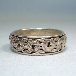 STERLING BYZANTINE Spinner Band Ring Size 9-vintage 925 Silver-ak