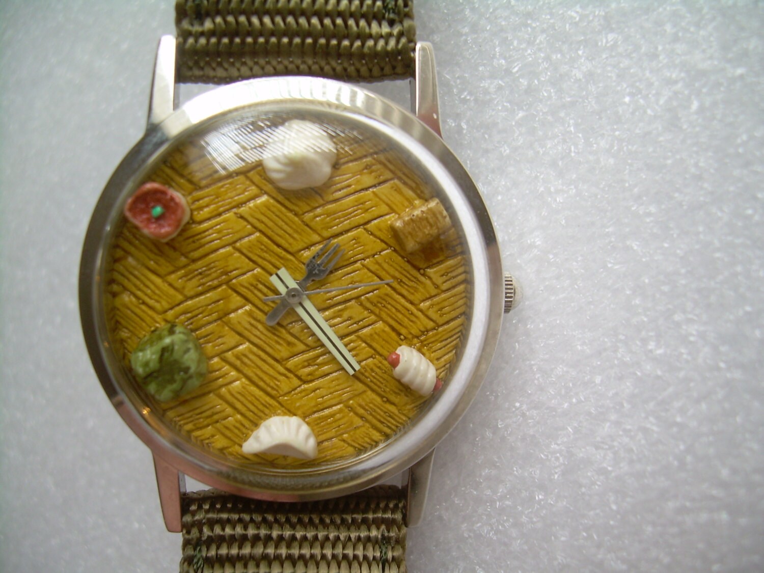 シャンハイタン 上海難 飲茶腕時計 かわいいケース付き