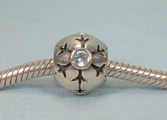 Solid 925 Sterling Silver Two Sided Snowflake with Clear Crystal Charm Bead 581