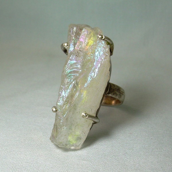 STERLING RAINBOW CRYSTAL Ring Sz 8-Vintage 925 Silver-Clear Organic Quartz Rock-Iridescent Coloring Morphing Artisan Iris Aura Angel Quartz